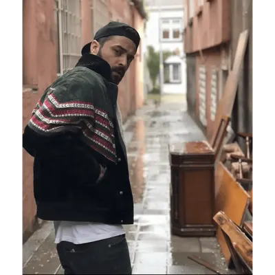 Kendine Hayran Pezevenk